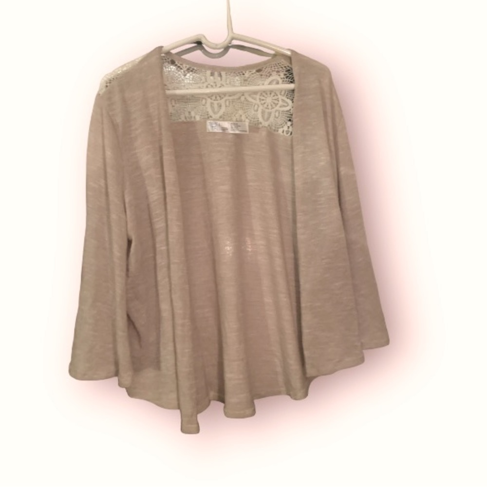 Time and Tru women’s cream colored sweater with white lace size XL